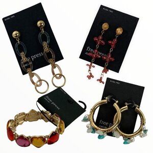NWT Nordstrom Free Press Jewellery Bundle Three‎ Pairs of Earrings Heart  Boho